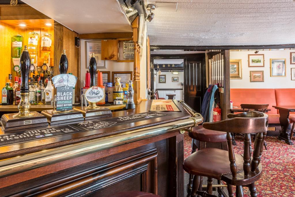 The Cross Keys Inn Tebay  Exterior foto